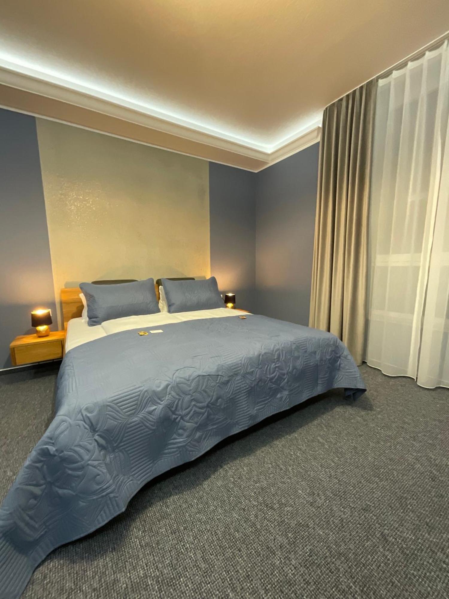 Hotel Residenz Luxury Apartments Metzingen  Eksteriør billede
