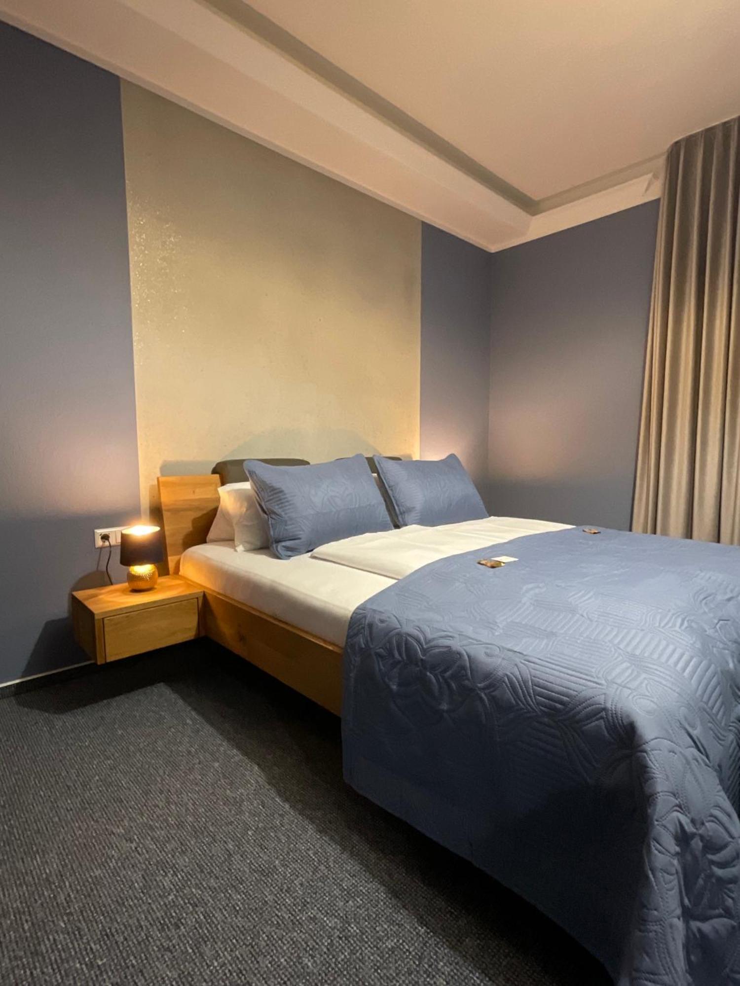 Hotel Residenz Luxury Apartments Metzingen  Eksteriør billede