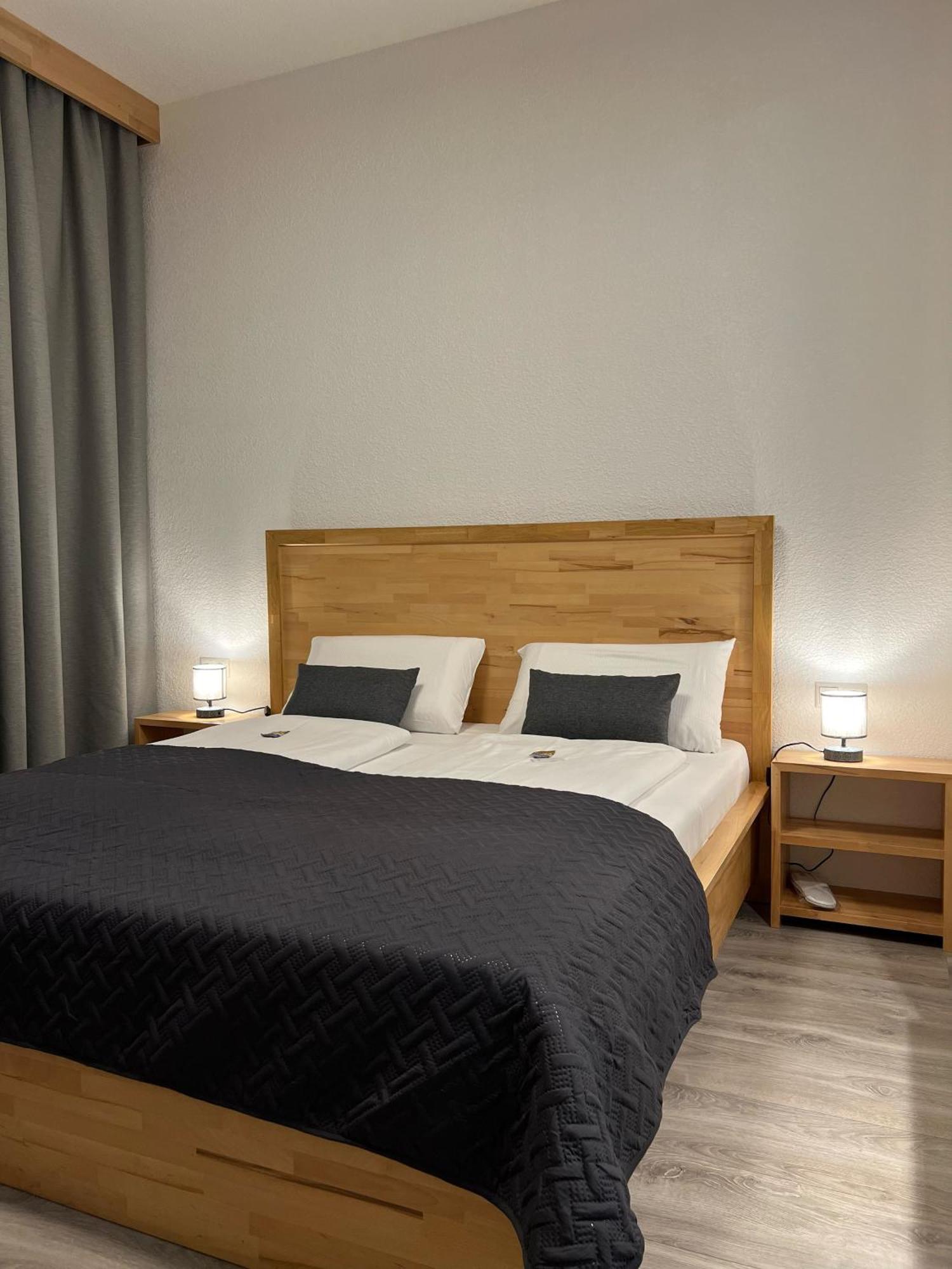 Hotel Residenz Luxury Apartments Metzingen  Eksteriør billede