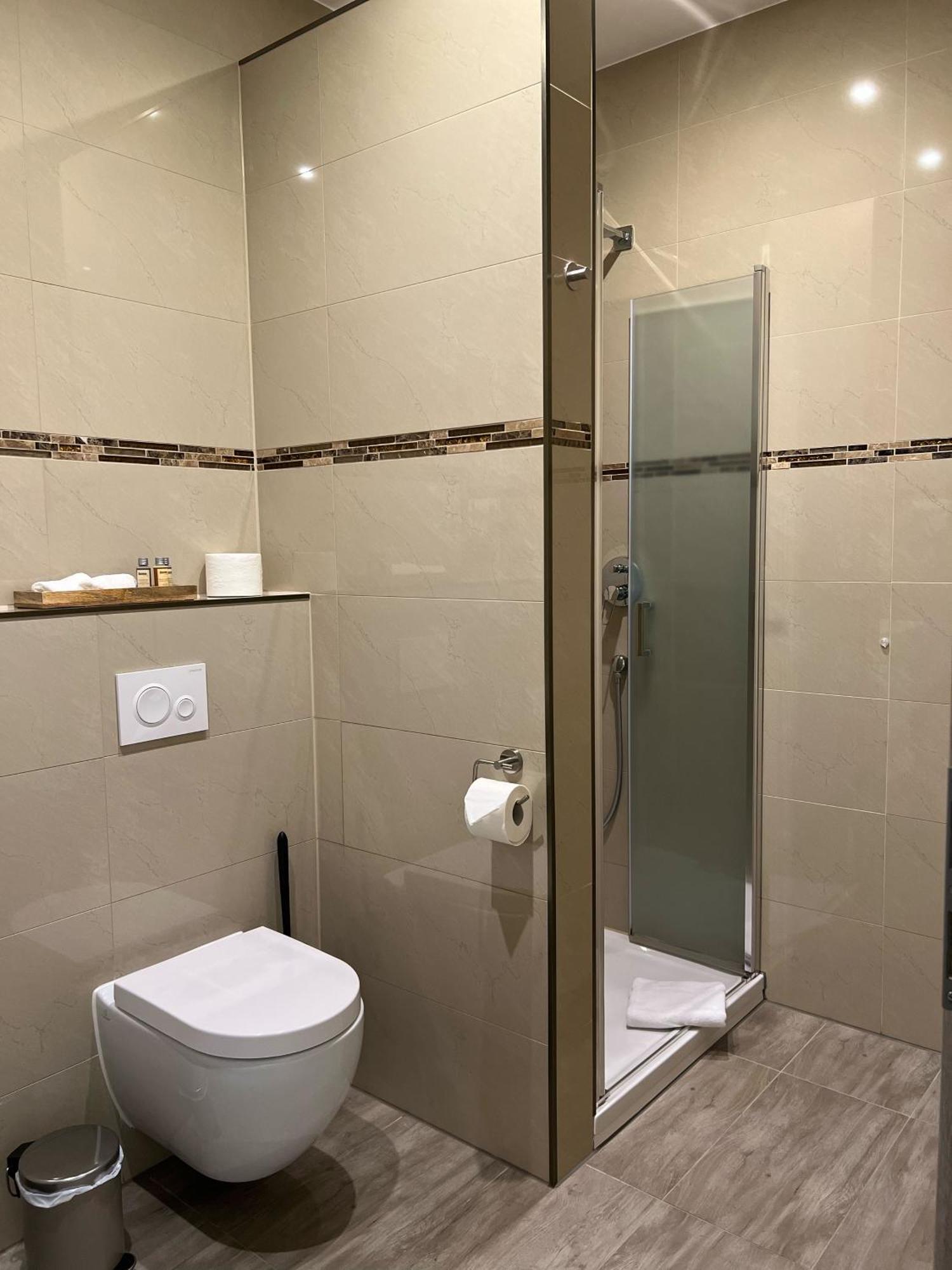 Hotel Residenz Luxury Apartments Metzingen  Eksteriør billede